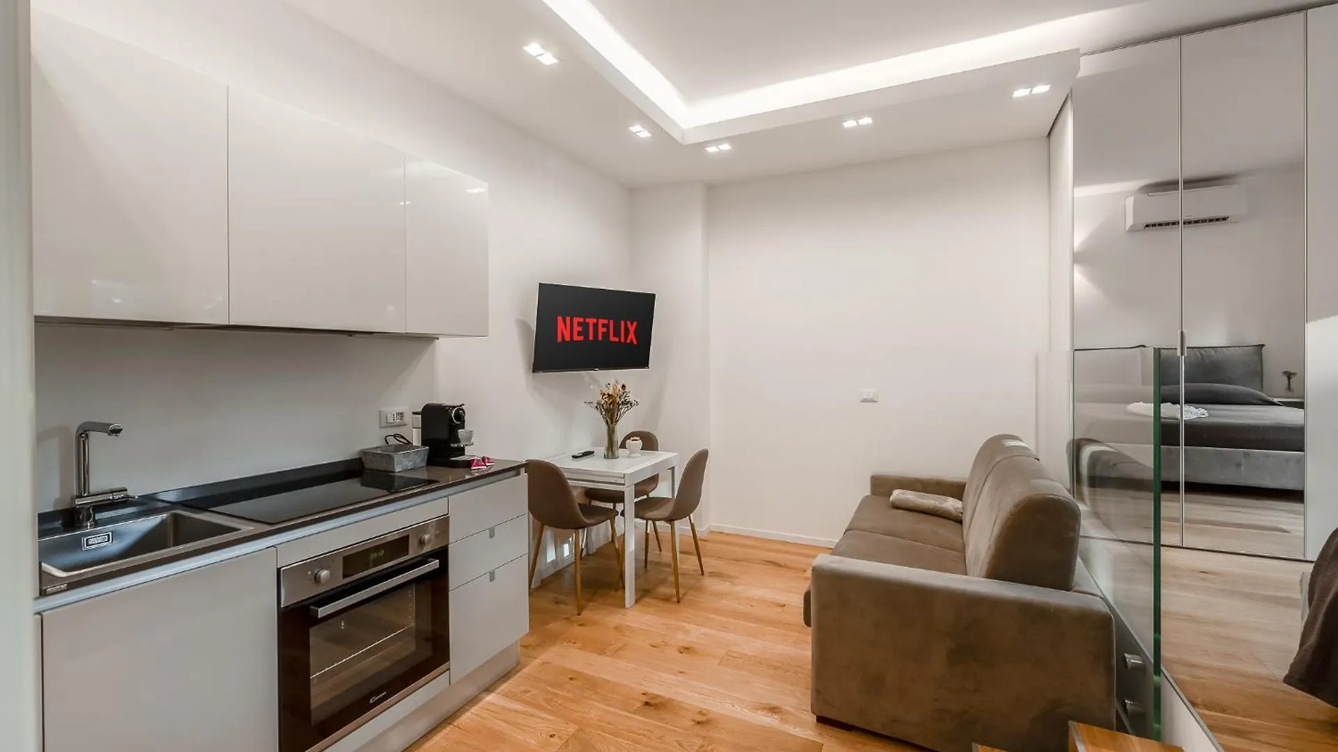 Appartamento In Centro Vista Parco - Biancospino Apartments Milan